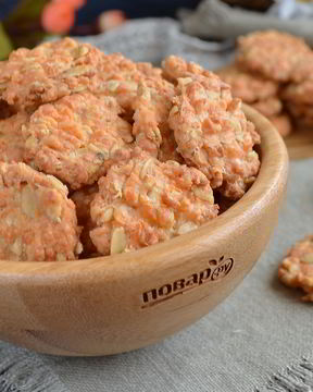 Сырные крекеры