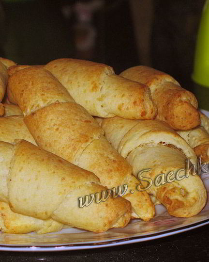 Рецепт сырных рогаликов