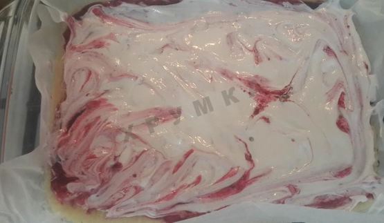 два разных пирога из песочного теста