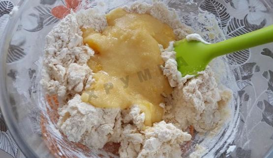 два разных пирога из песочного теста