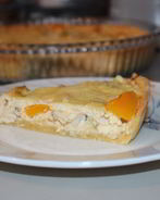 Киш с курицей, перцем и сельдереем