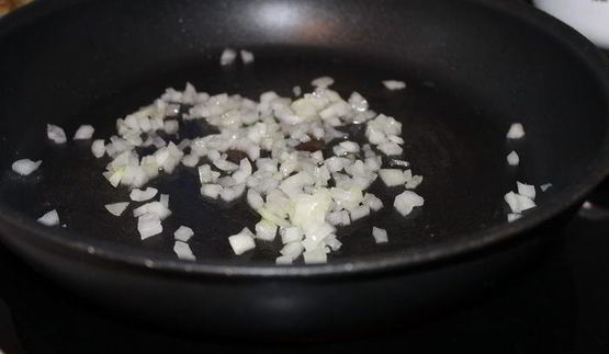 киш с курицей, перцем и сельдереем