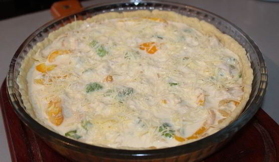 киш с курицей, перцем и сельдереем