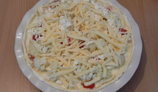 киш с цветной капустой и брынзой