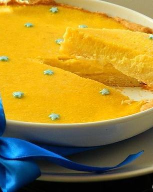 Манговый пирог