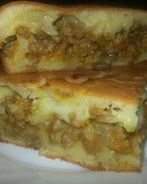 Пирог из фарша с грибами