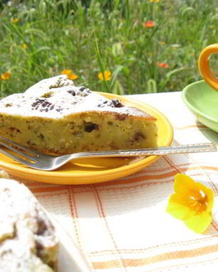 Пирог из цукини с орехами