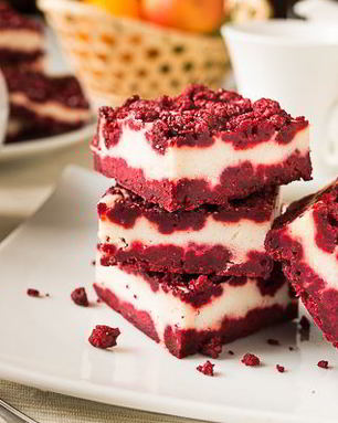 Пирог Красный бархат с чизкейковой прослойкой