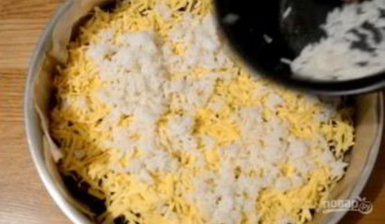 пирог-перевертыш с мясом и грибами