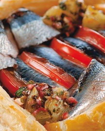 Рецепт пирога с сардинами и лимонной чермулой