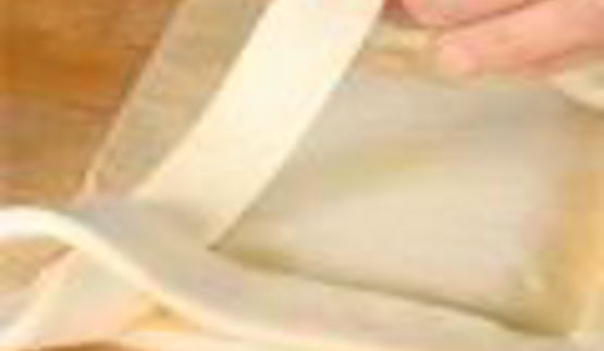 пирог с сардинами и лимонной чермулой