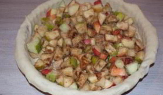 пирог с яблоками из дрожжевого теста