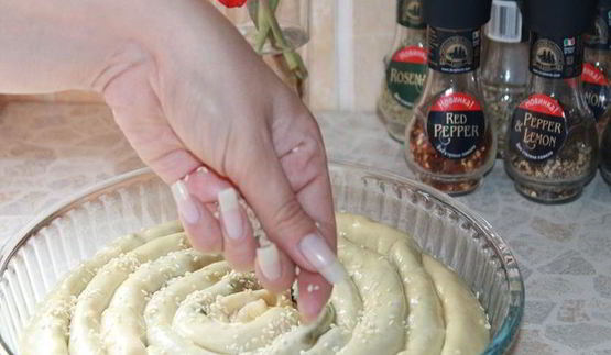 пирог улитка со шпинатом