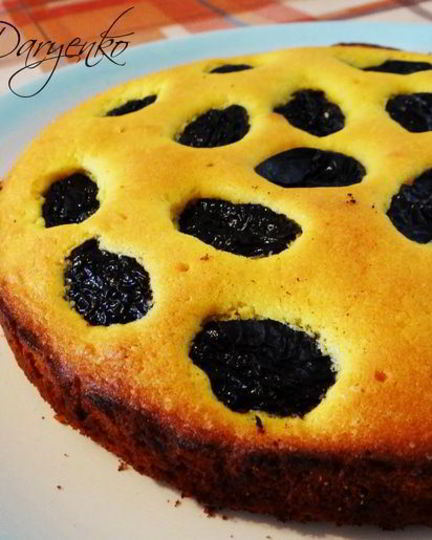 Рецепт правильного немецкого рассыпчатого пирога с черносливом