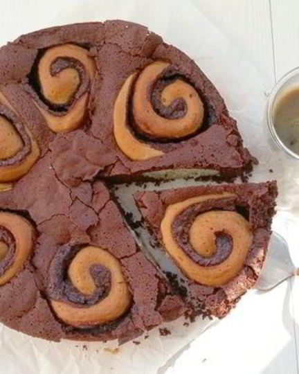 Рецепт шоколадного пирога с булочками