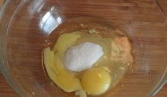 слоеный пирог с яблоками из готового теста