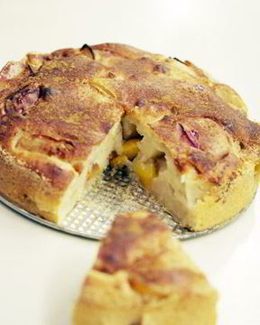 Яблочно-сливовый пирог