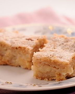 Яблочный пирог с манкой