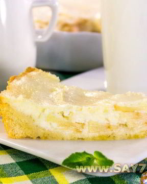 Яблочный пирог с нежным кремом