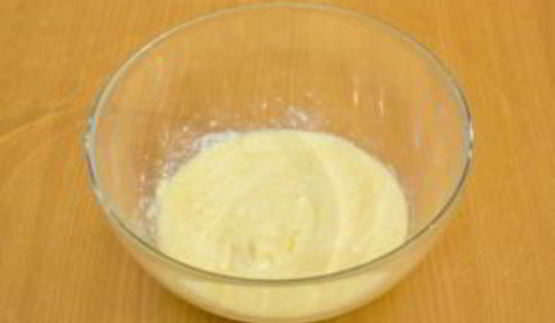 яблочный пирог с нежным кремом