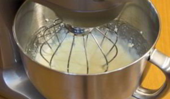 яблочный пирог с нежным кремом