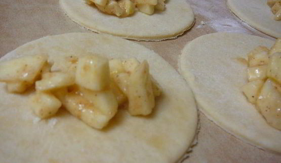 закрытые яблочные пироги