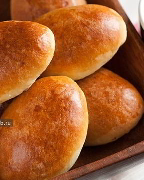 Дрожжевые пирожки с мясом