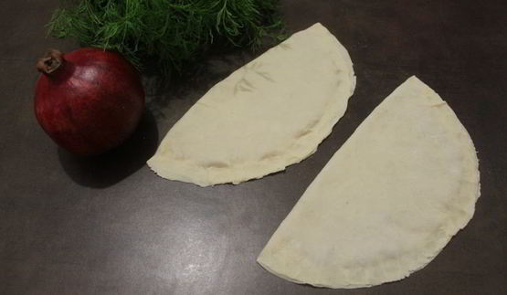 кутабы с мясом и гранатом