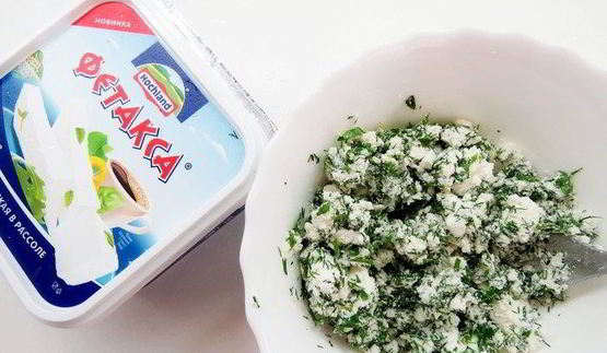 пирожки-бомбочки с фетой, помидорами и зеленью