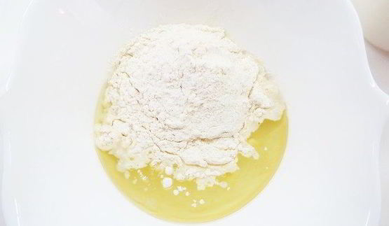 пирожки-бомбочки с фетой, помидорами и зеленью