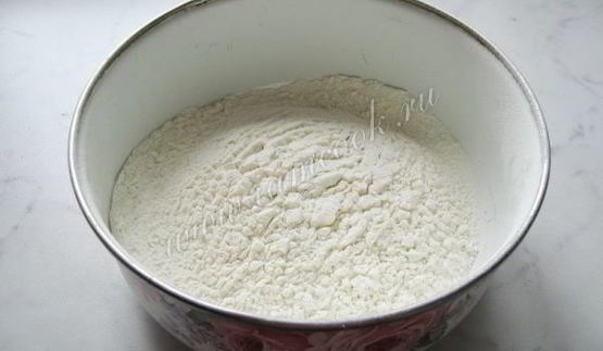 пирожки быстрые с курицей и яйцом