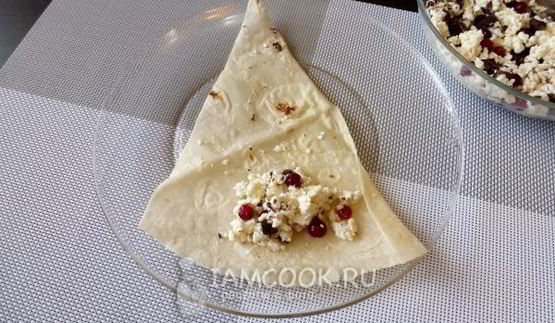 пирожки из лаваша с творогом