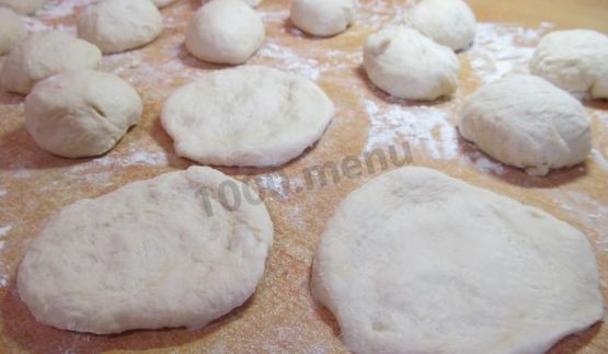 пирожки на кефире и дрожжах