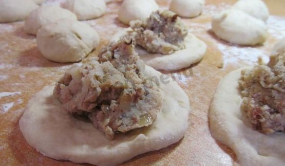 пирожки на кефире и дрожжах