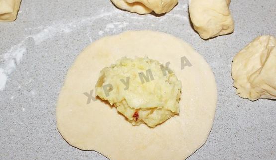 пирожки на сухом молоке дрожжевые в духовке