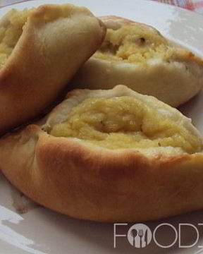 Пирожки с горохом в духовке