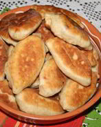 Пирожки с капустой и сосисками