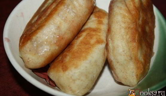 пирожки с капустой и сосисками