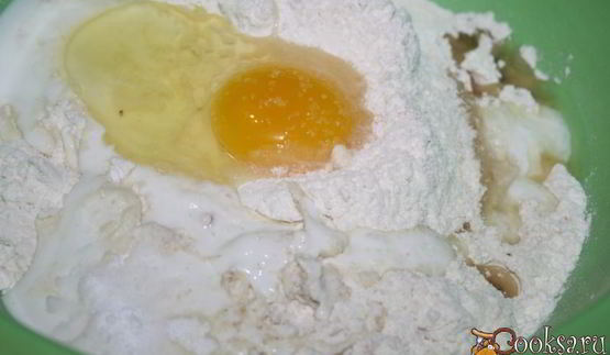 пирожки с капустой и сосисками