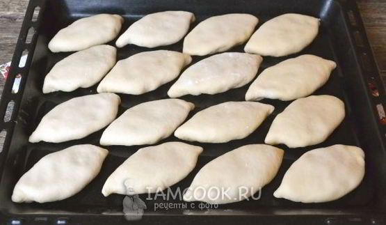 пирожки с курицей и картошкой в духовке