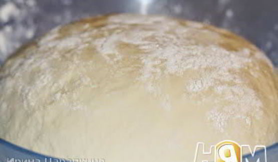 пирожки с квашеной капустой и белыми грибами