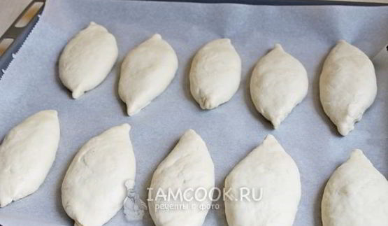 пирожки с ревенем