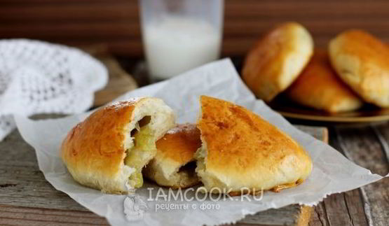 пирожки с ревенем