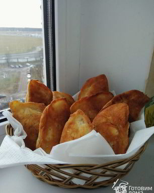 Пирожки с рисом и яйцом