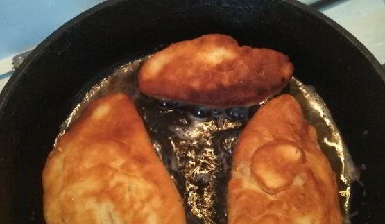 пирожки с рисом и яйцом