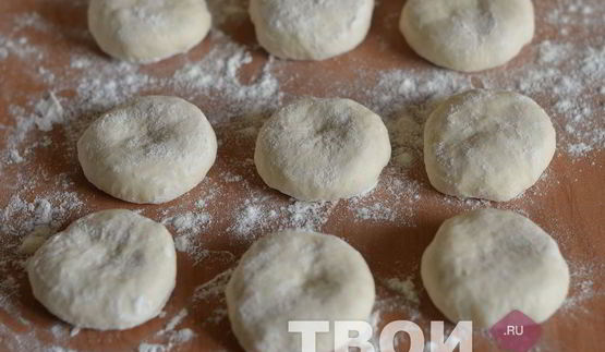 пирожки с творогом