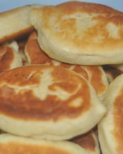 Рецепт пирожков с ветчинной, сыром и зеленью