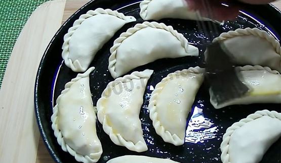 пирожки с ветчиной и сыром