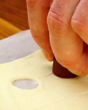 Пирожки с вишней