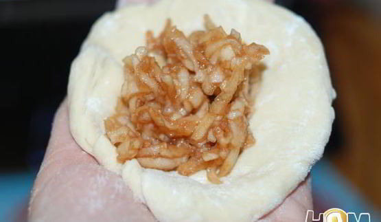 пирожки с яблоками